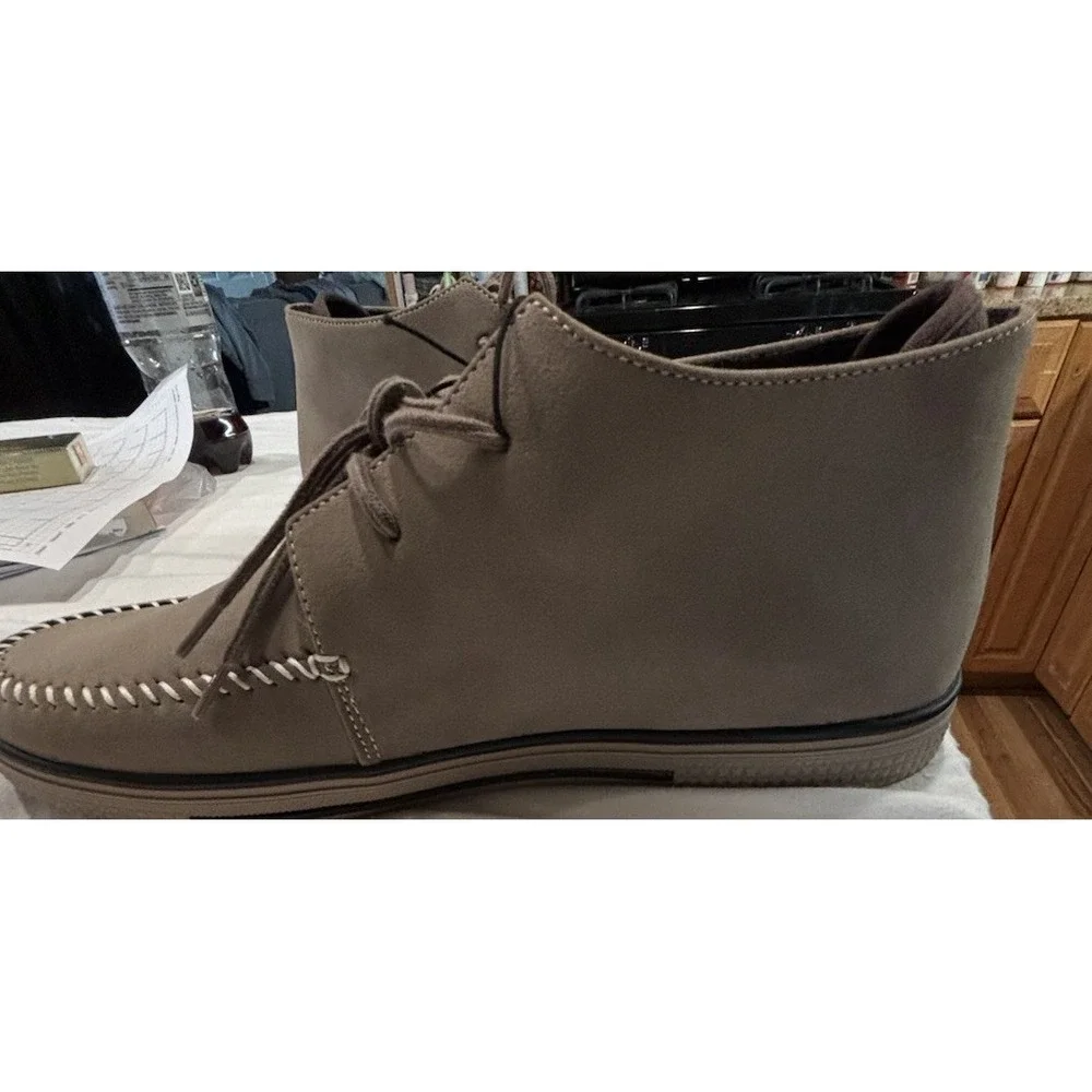 Kenneth Cole Shore Chukka Boots With Faux Suede Contrasting Stitching Size 12